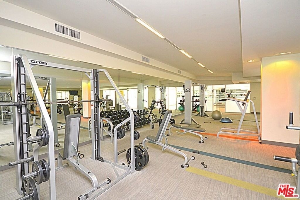 1234 Wilshire Boulevard - Photo 10
