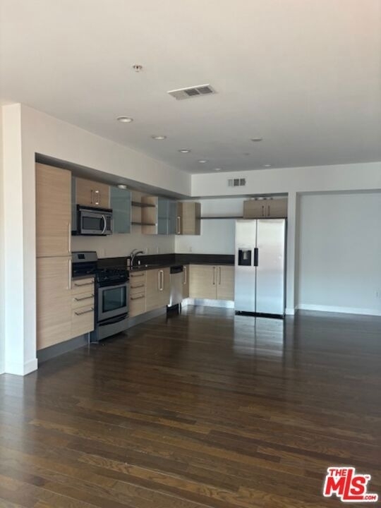 1234 Wilshire Boulevard - Photo 2