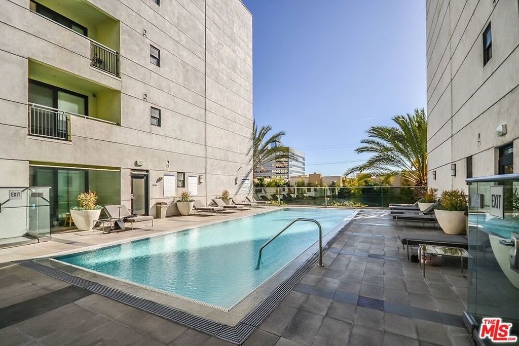 1234 Wilshire Boulevard - Photo 11