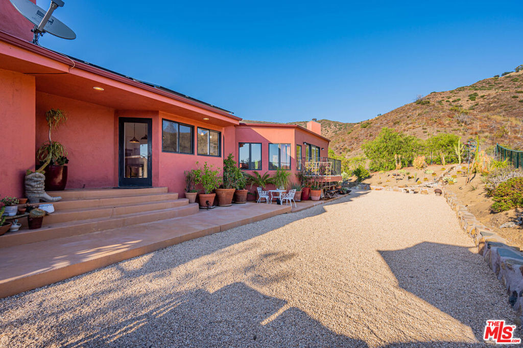 34136 Mulholland Highway - Photo 35