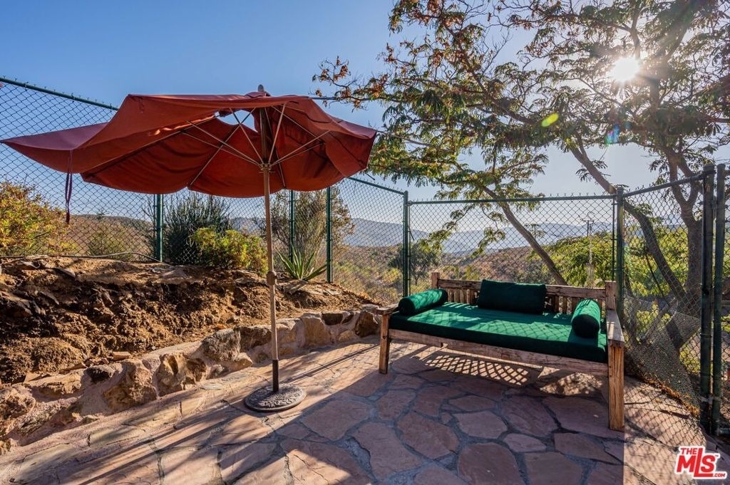 34136 Mulholland Highway - Photo 36