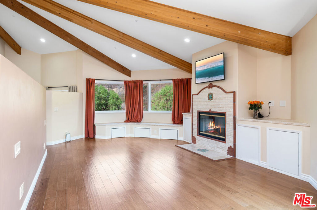 34136 Mulholland Highway - Photo 17