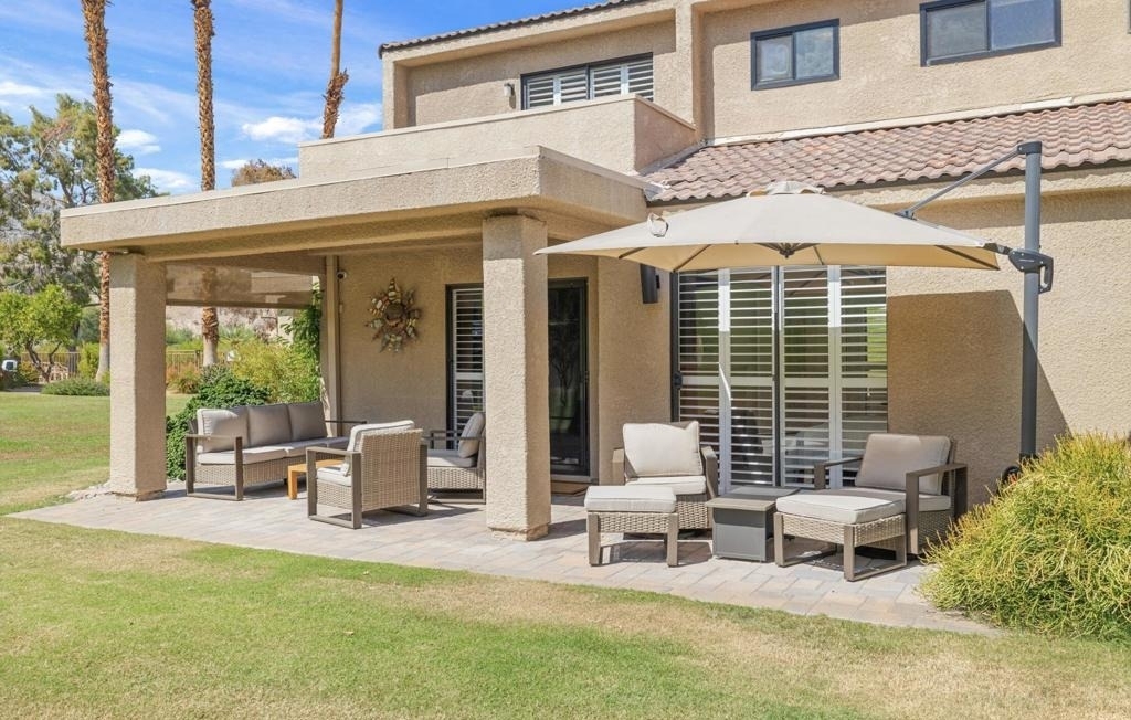 72499 Desert Flower Drive - Photo 0