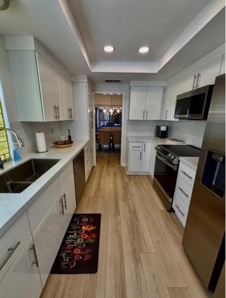72499 Desert Flower Drive - Photo 2