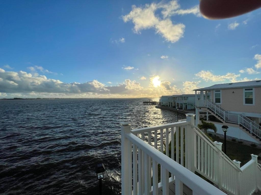 453 Ne Indian River Drive - Photo 21