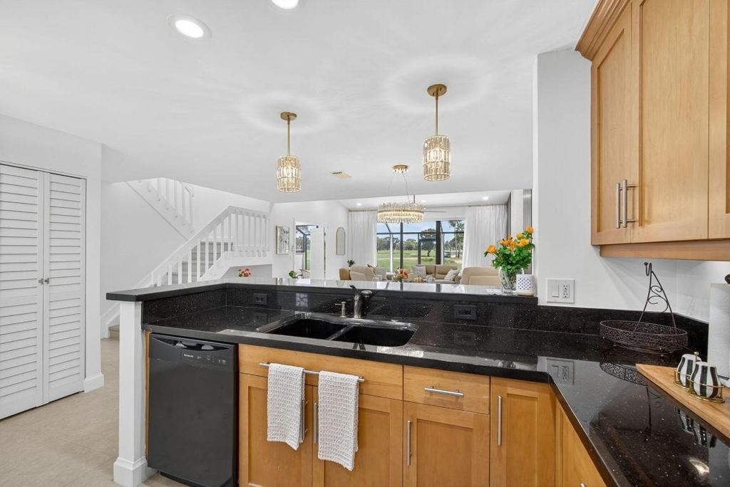 479 Prestwick Circle - Photo 9