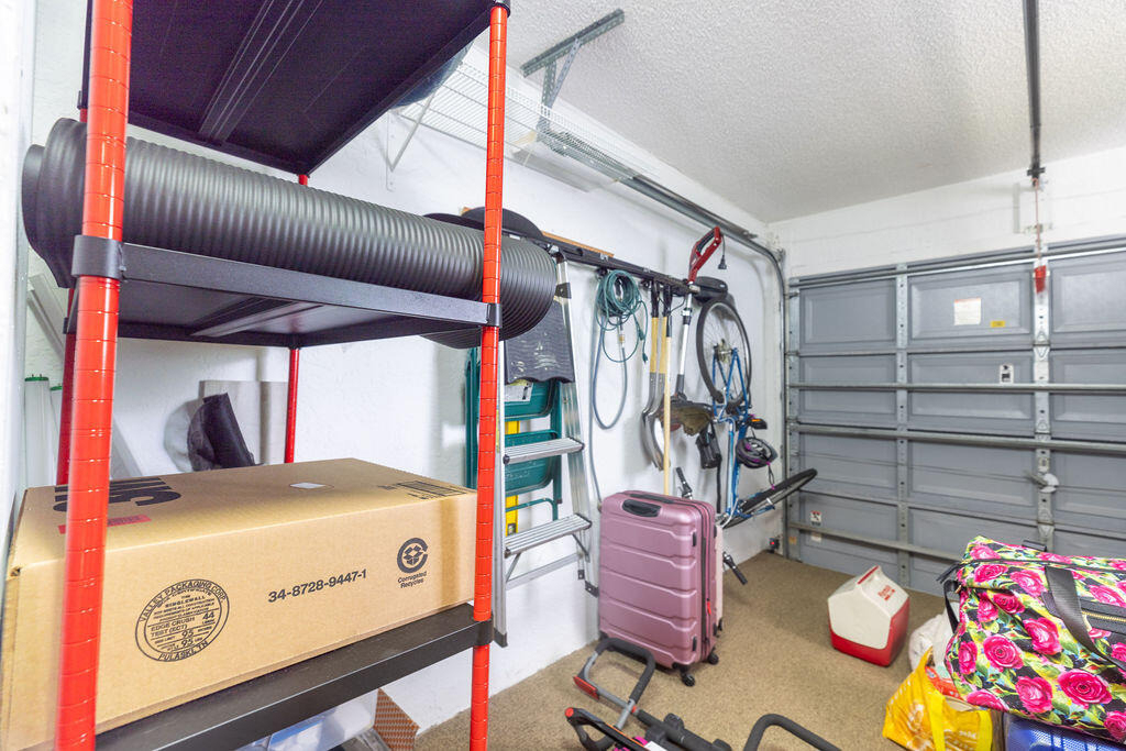 1038 Jeffery Street - Photo 33