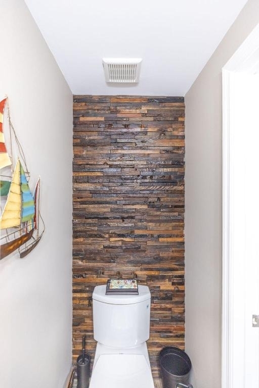 1038 Jeffery Street - Photo 10