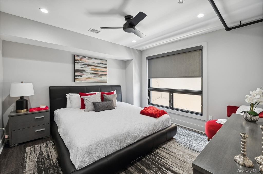 172 E Prospect Avenue - Photo 10