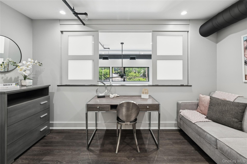 172 E Prospect Avenue - Photo 16