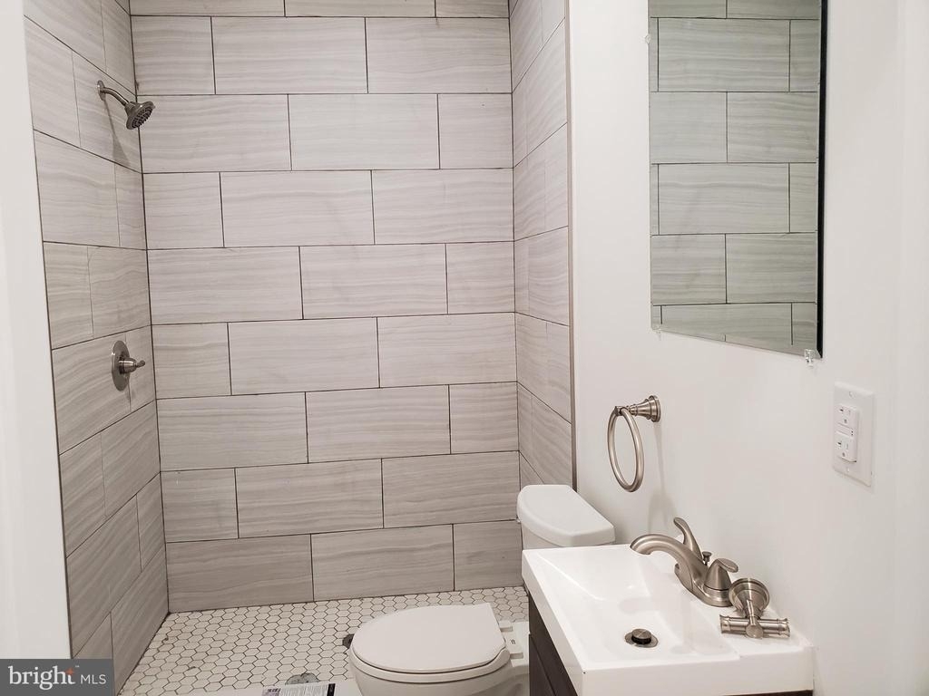 1834 N Bouvier Street - Photo 8