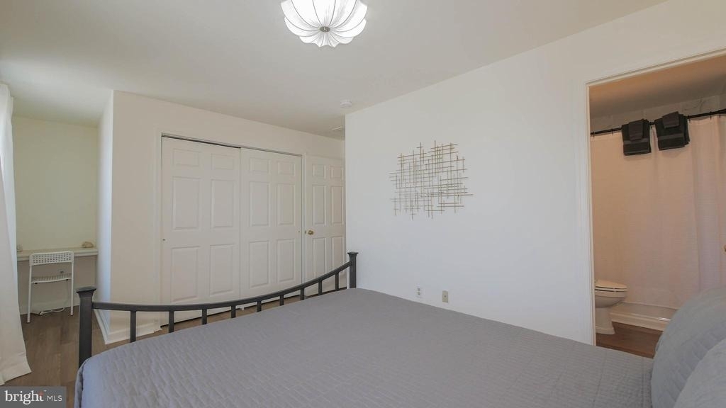 128 N Rhode Island Avenue - Photo 50