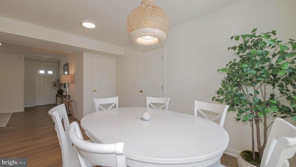 128 N Rhode Island Avenue - Photo 17