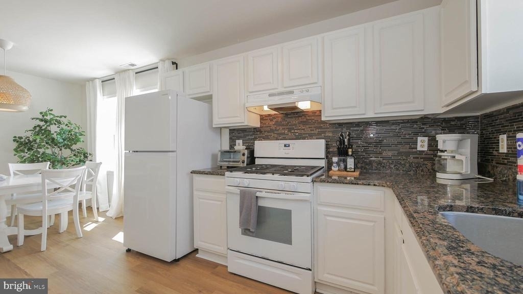 128 N Rhode Island Avenue - Photo 20