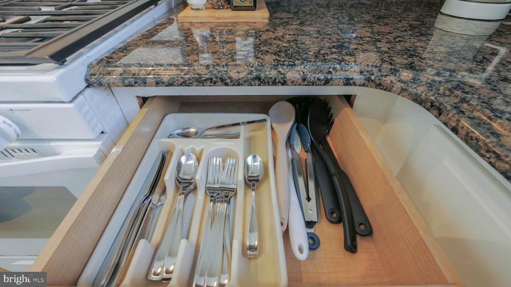 128 N Rhode Island Avenue - Photo 26