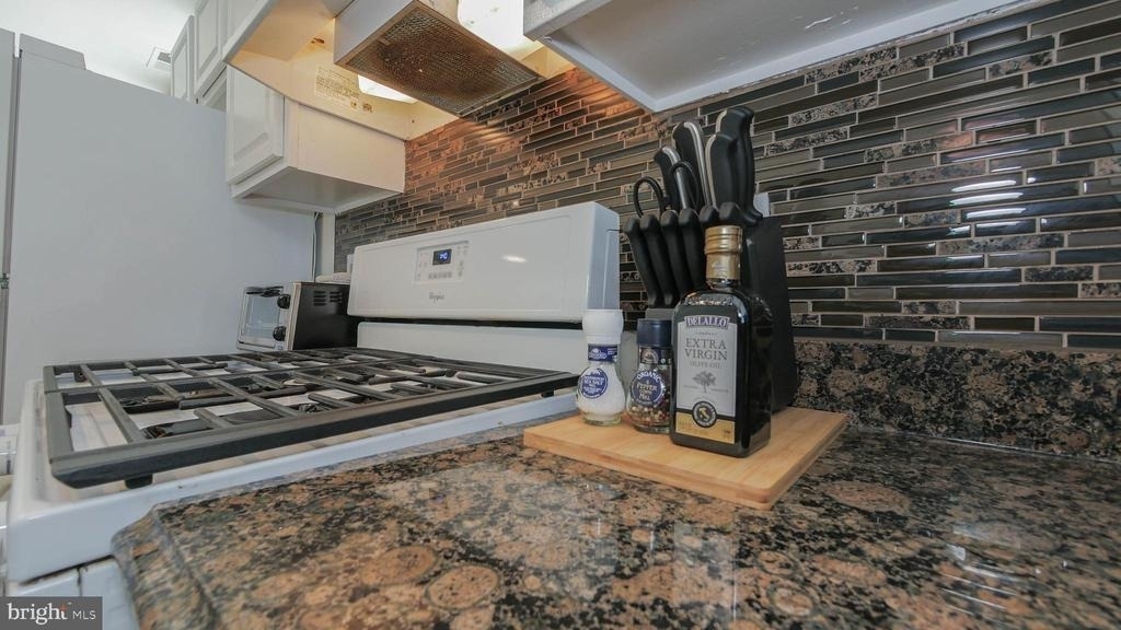 128 N Rhode Island Avenue - Photo 21