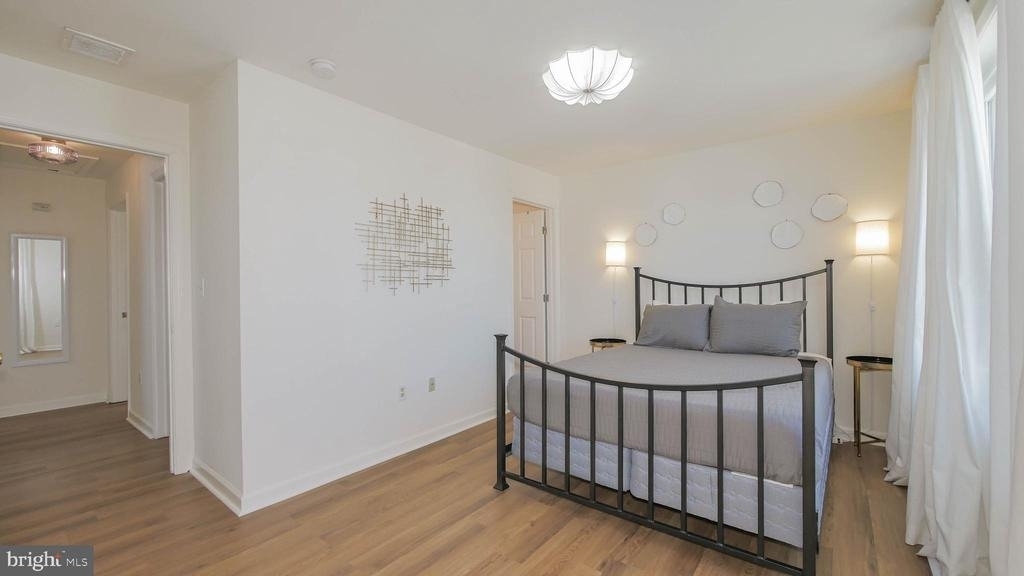 128 N Rhode Island Avenue - Photo 48
