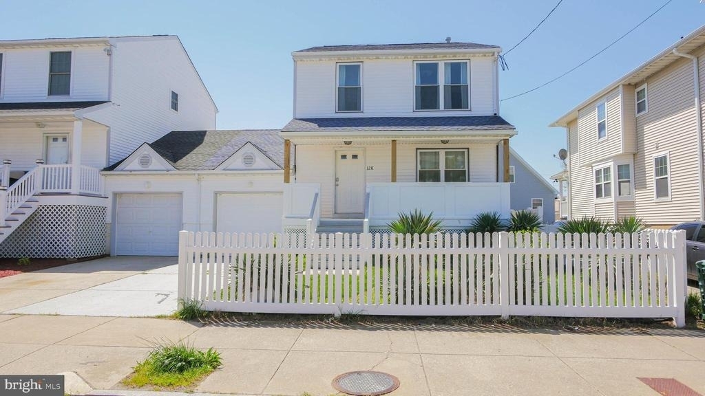 128 N Rhode Island Avenue - Photo 0