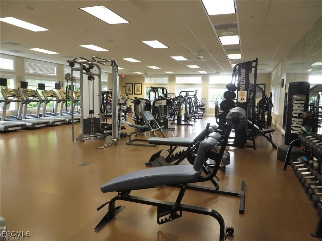10063 Majestic Avenue - Photo 35