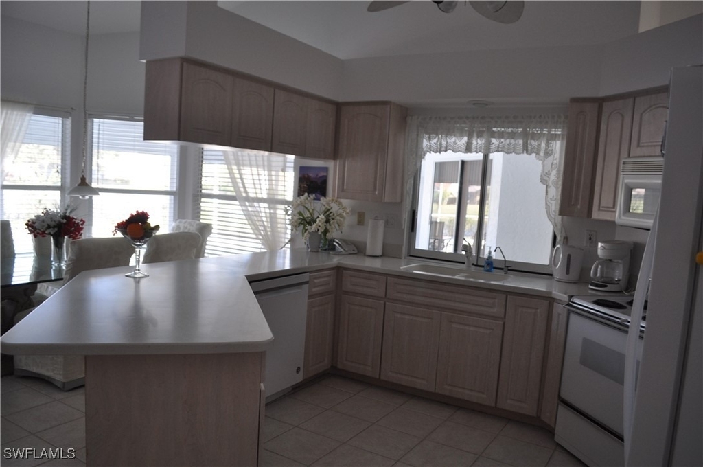 431 Dundee Court - Photo 6