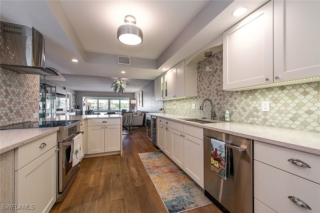 4155 Crayton Road - Photo 2