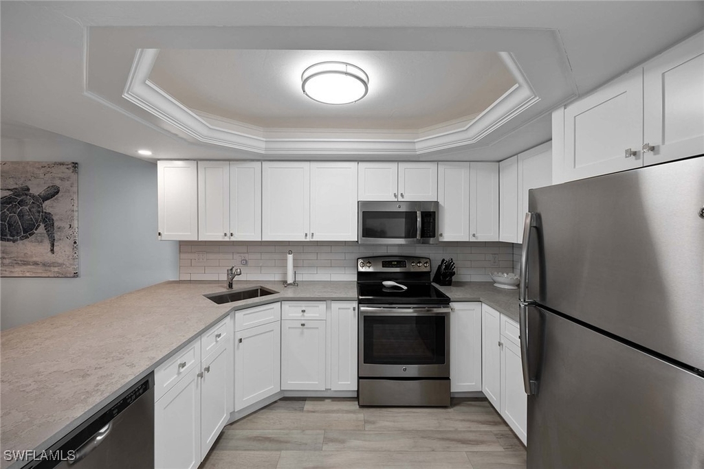 26000 Hickory Boulevard - Photo 14