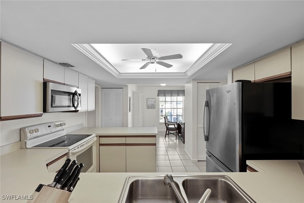 4240 Lake Forest Drive - Photo 9