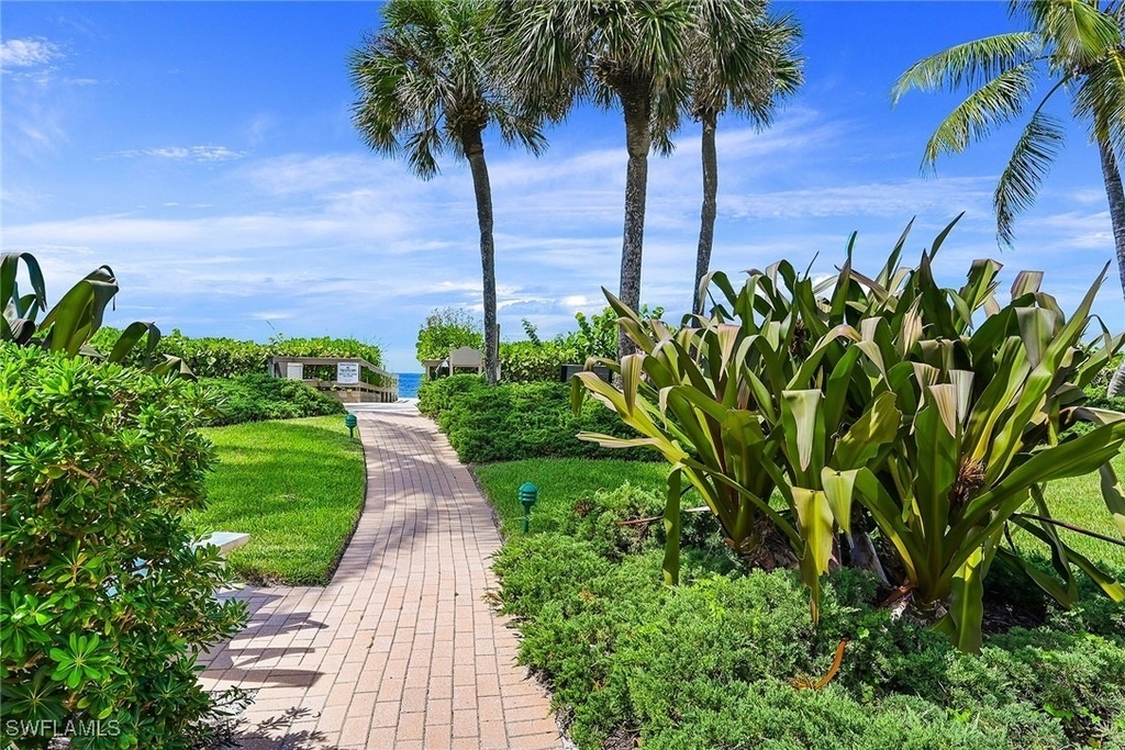 4005 Gulf Shore Boulevard N - Photo 20