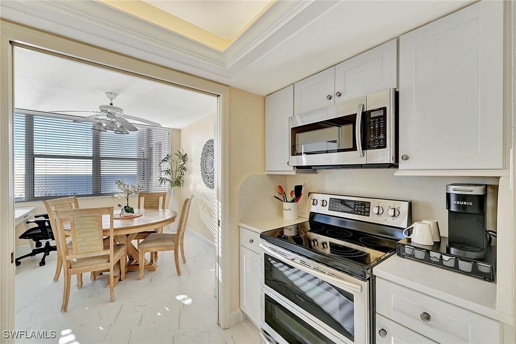 5550 Heron Point Drive - Photo 6