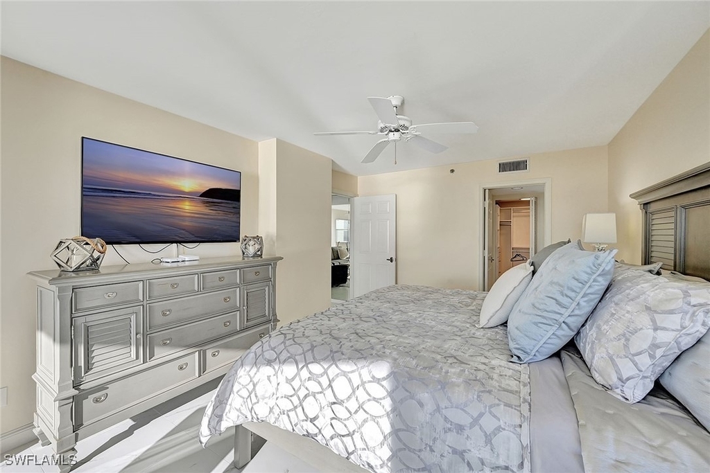 5550 Heron Point Drive - Photo 14