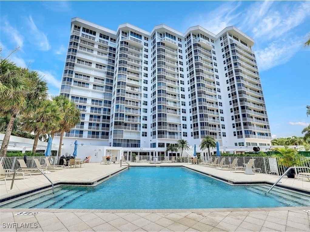 6361 Pelican Bay Boulevard - Photo 18