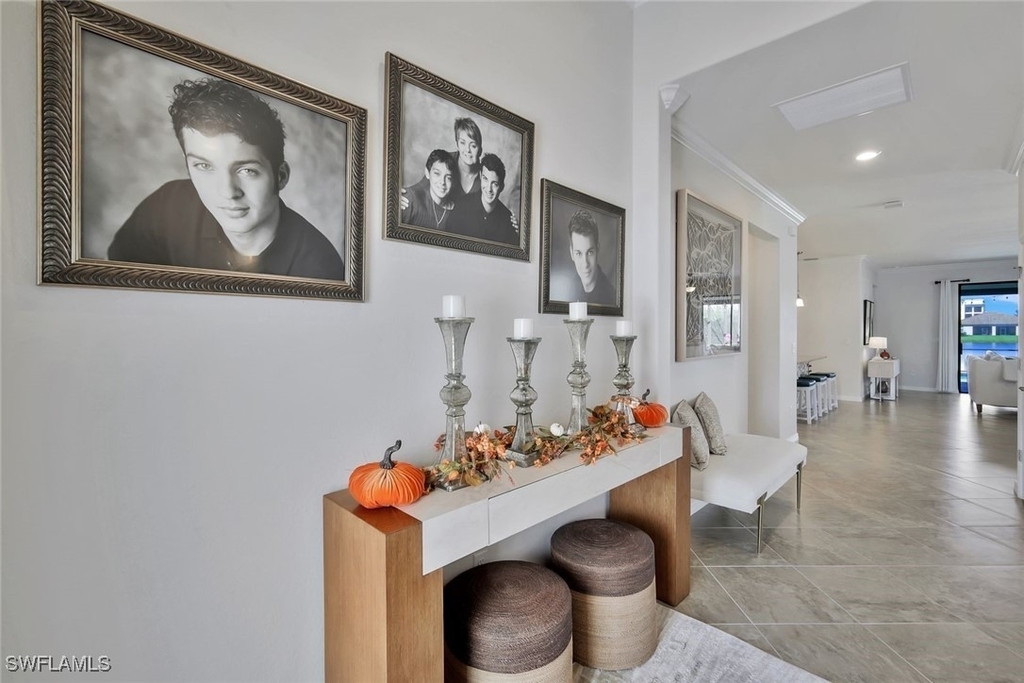 9207 Shadow Oak Lane - Photo 2
