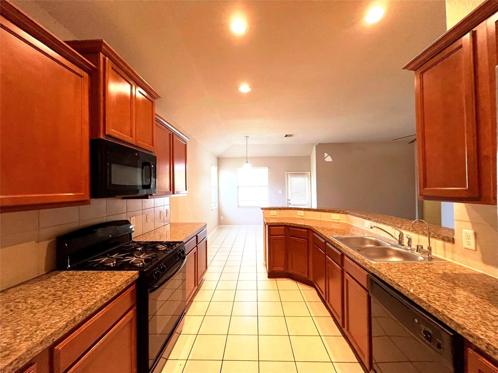 20330 Pine Water Lane - Photo 13