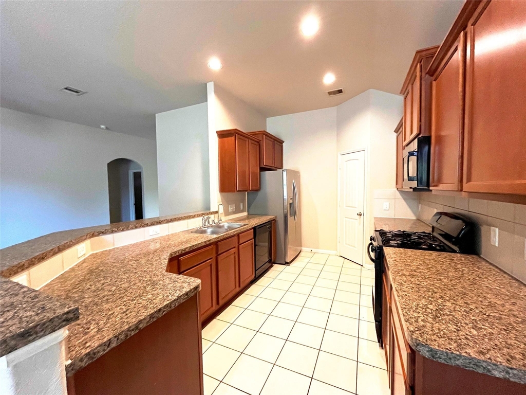 20330 Pine Water Lane - Photo 17