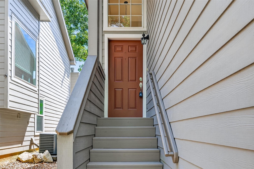 54 Marble Rock Place - Photo 1