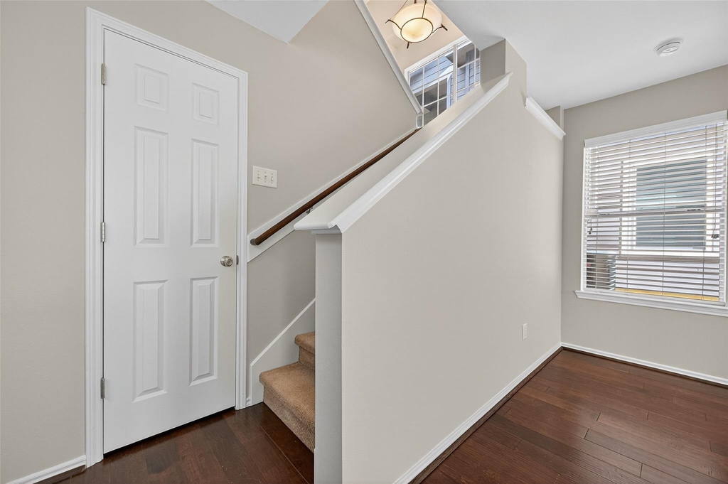 54 Marble Rock Place - Photo 3
