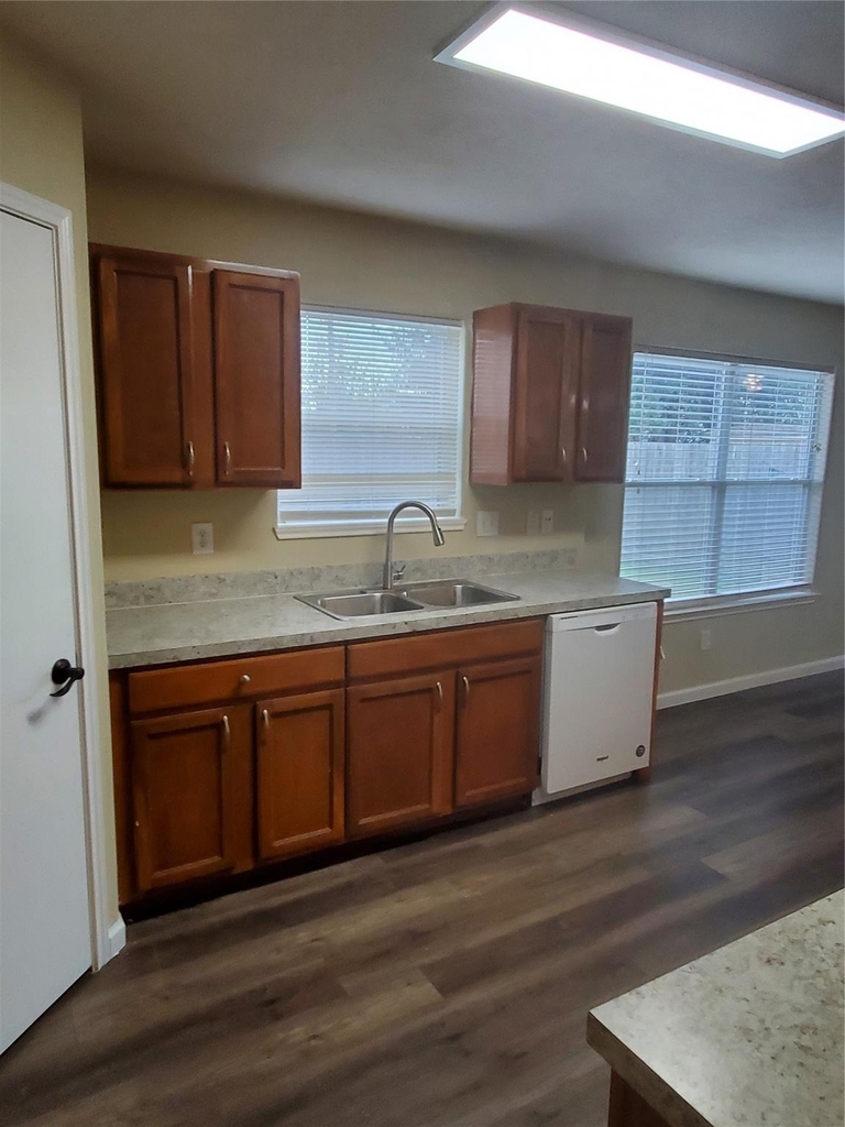 9342 Canady Park Lane - Photo 6