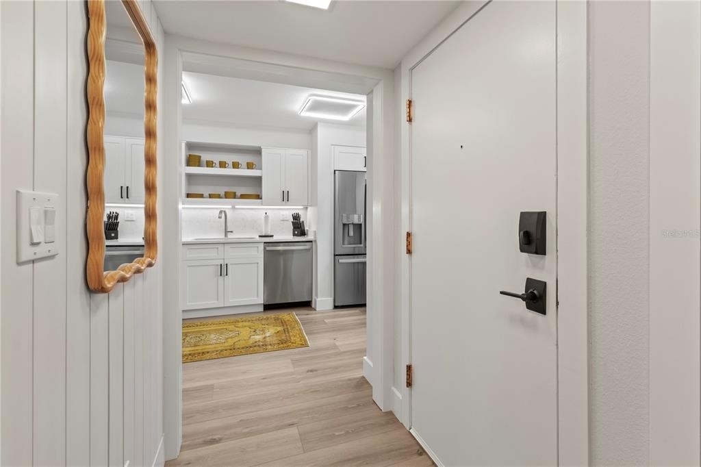 609 Bayport Way - Photo 4