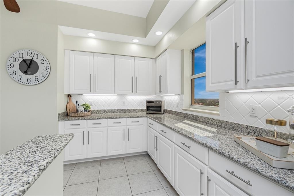 3313 Sunset Key Cir - Photo 17
