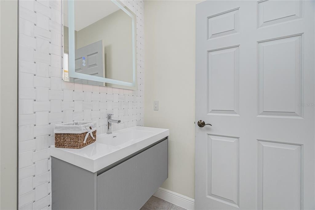 3313 Sunset Key Cir - Photo 35