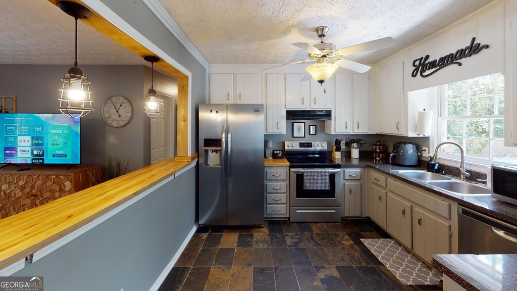 4297 Earney Road - Photo 1