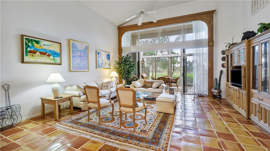 17210 Nw Boca Club Boulevard - Photo 1