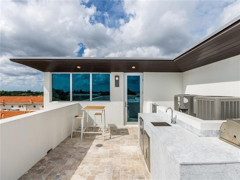 240 Shore Court - Photo 31