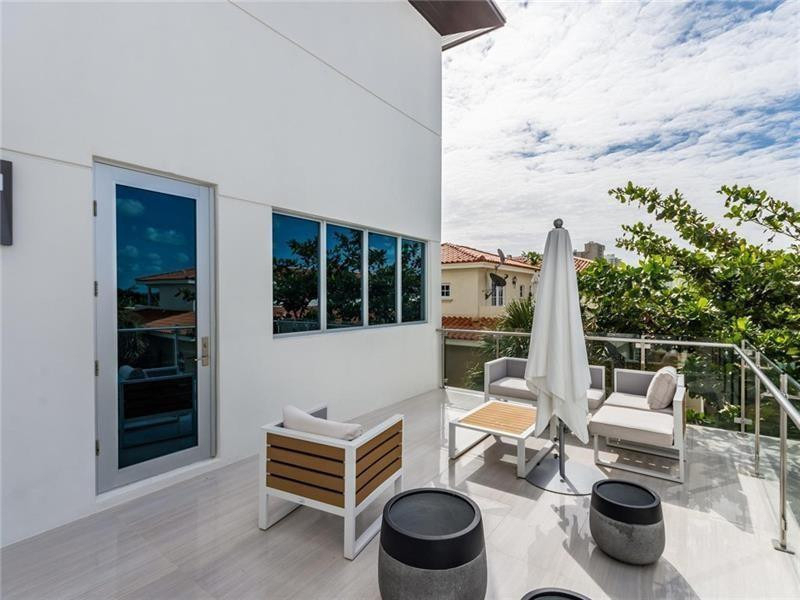 240 Shore Court - Photo 26