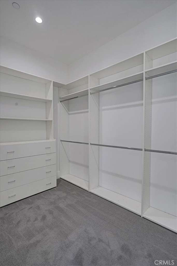 5520 Woodlake Avenue - Photo 16