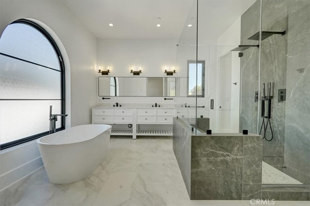 5520 Woodlake Avenue - Photo 15