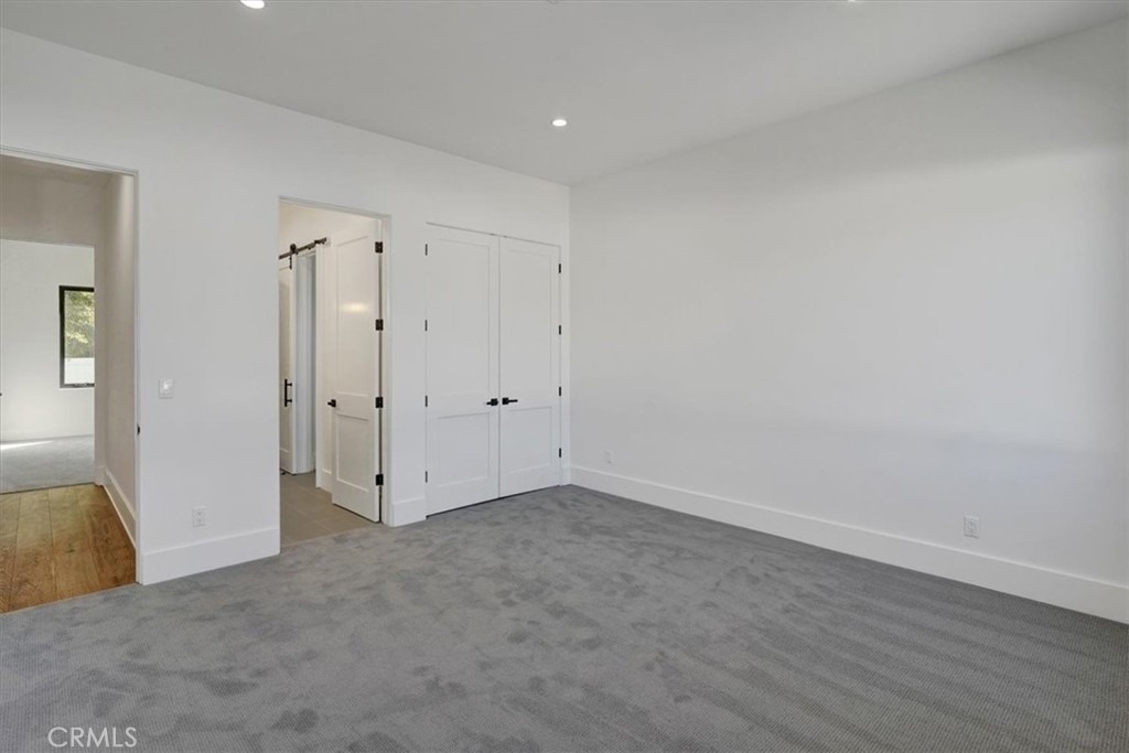 5520 Woodlake Avenue - Photo 17