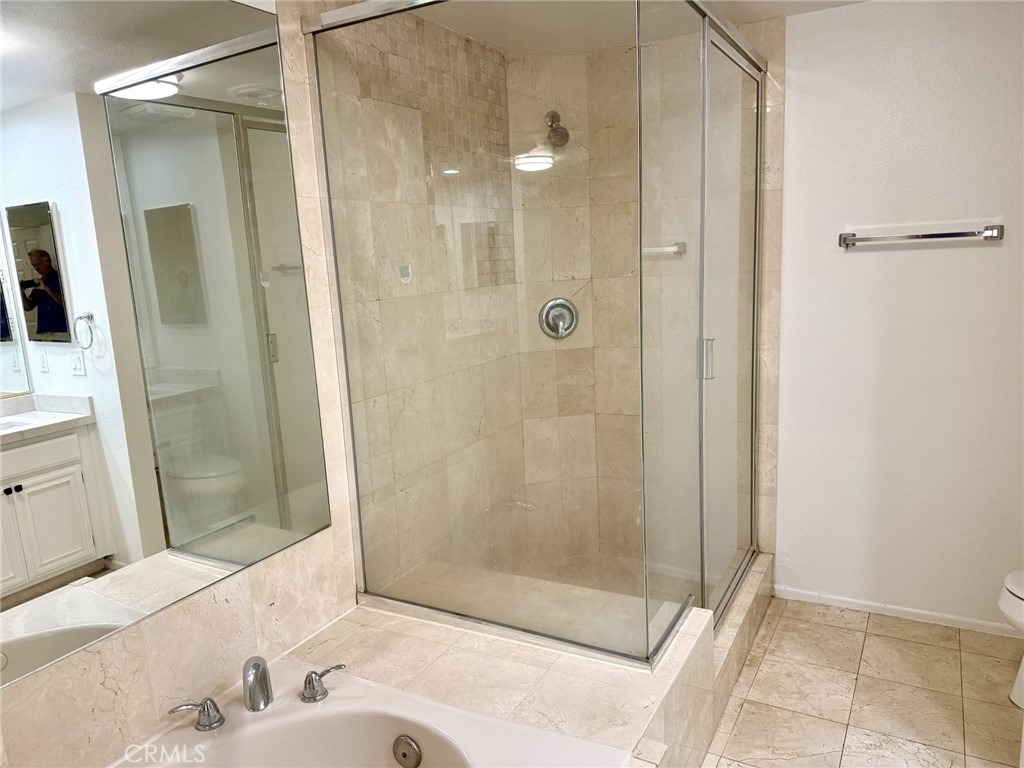 1630 S Bentley Avenue - Photo 22