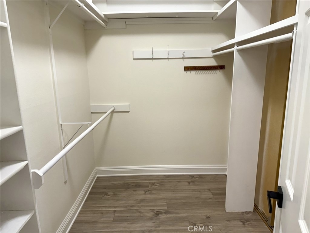 1630 S Bentley Avenue - Photo 21
