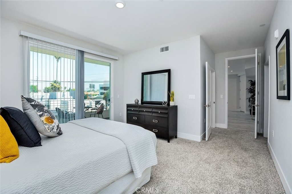 10718 Acama Street - Photo 18